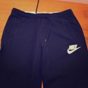 Nike jogging pants